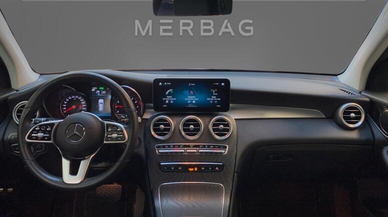 Mercedes-Benz - GLC 300 e 4MATIC
