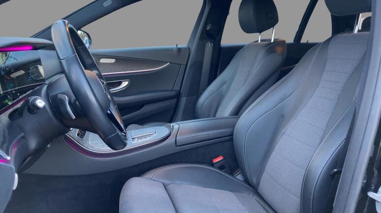 Mercedes-Benz - E 300 de T-Modell