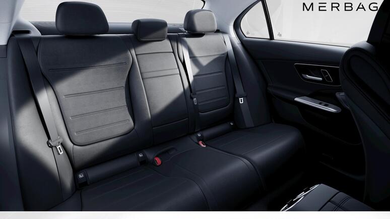 Mercedes-Benz - C 200 4MATIC