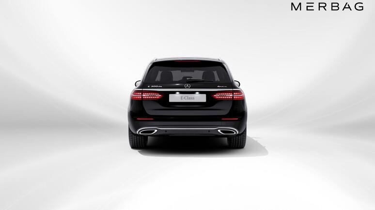 Mercedes-Benz - E 300 de 4MATIC T-Modell
