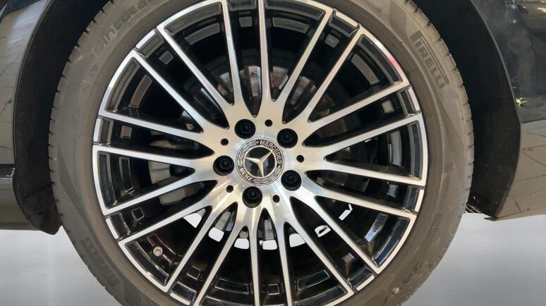 Mercedes-Benz - C 220 d T-Modell