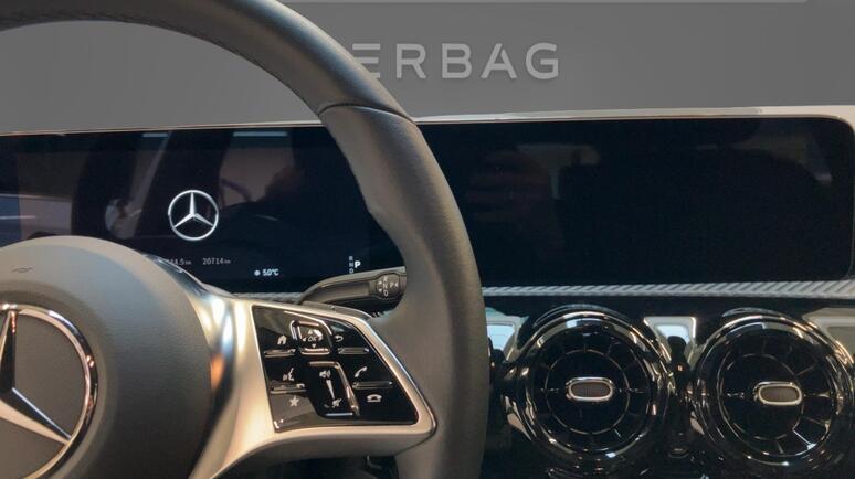 Mercedes-Benz - A 180 d Kompaktlimousine Österreich-Edition