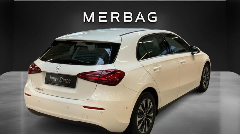 Mercedes-Benz - A 180 d Kompaktlimousine Österreich-Edition