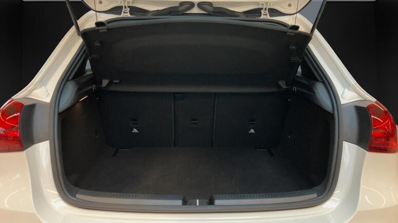 Mercedes-Benz - A 180 d Kompaktlimousine Österreich-Edition