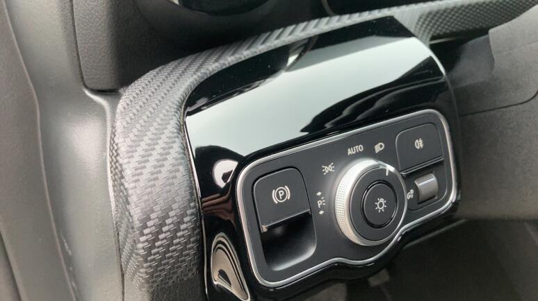 Mercedes-Benz - A 180 d Kompaktlimousine Österreich-Edition