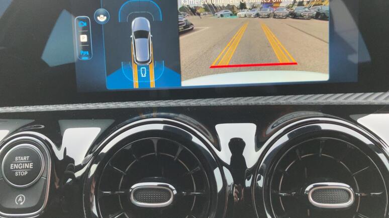 Mercedes-Benz - A 180 d Kompaktlimousine Österreich-Edition