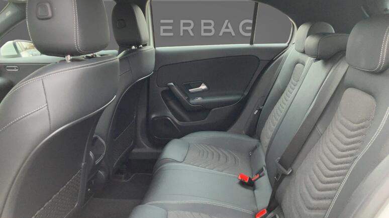 Mercedes-Benz - A 180 d Kompaktlimousine Österreich-Edition
