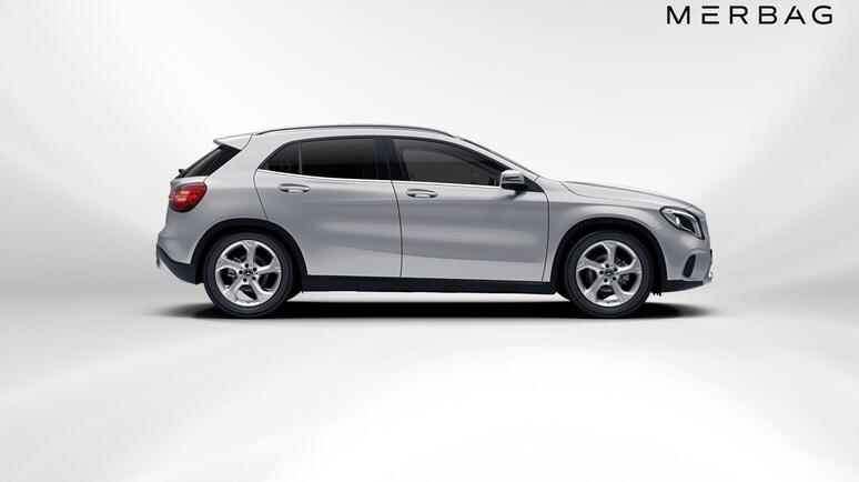 Mercedes-Benz - GLA 180