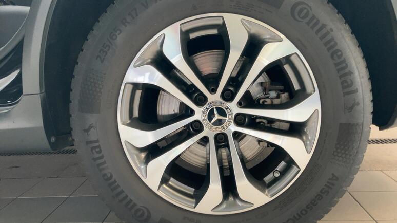 Mercedes-Benz - GLC 250 4MATIC