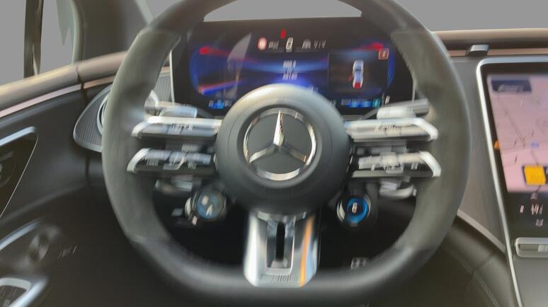Mercedes-AMG - EQE 43 4MATIC