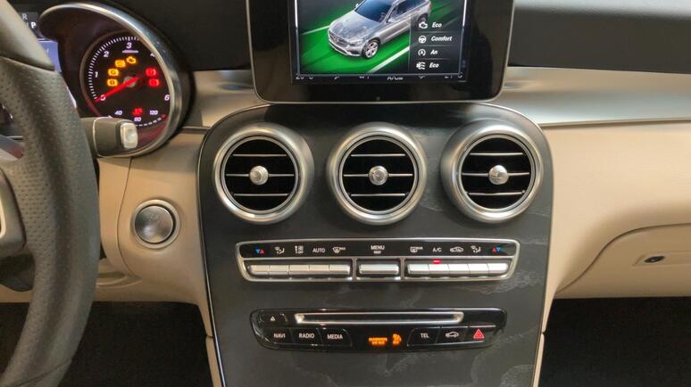 Mercedes-Benz - GLC 220 d 4M
