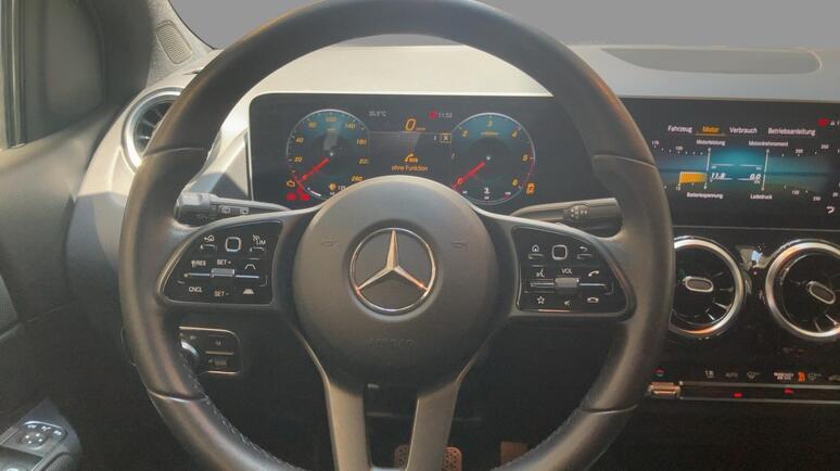 Mercedes-Benz - B 180 d