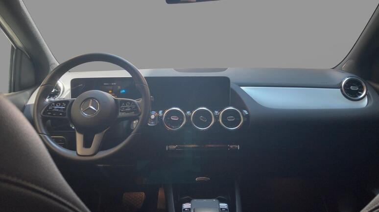 Mercedes-Benz - B 180 d