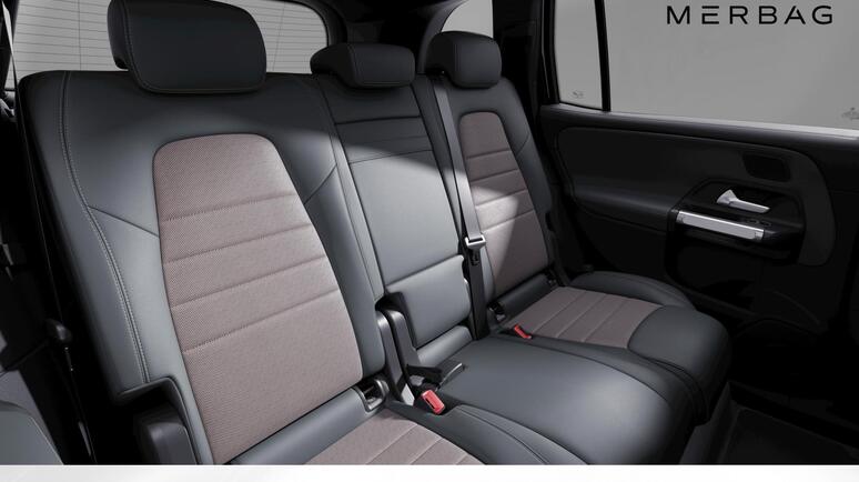 Mercedes-Benz - EQB 300 4MATIC