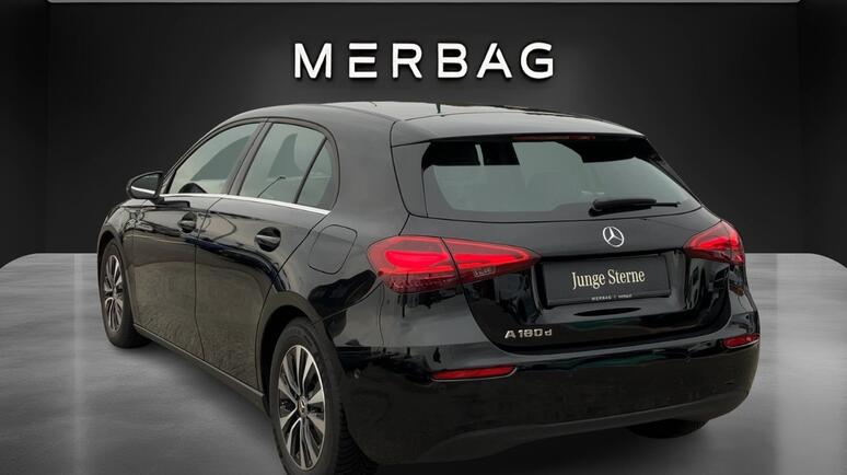 Mercedes-Benz - A 180 d Kompaktlimousine Österreich-Edition
