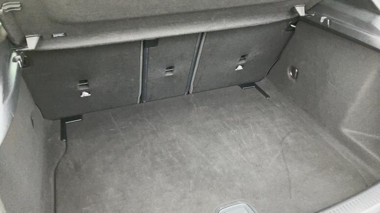 Mercedes-Benz - A 180 d Kompaktlimousine Österreich-Edition