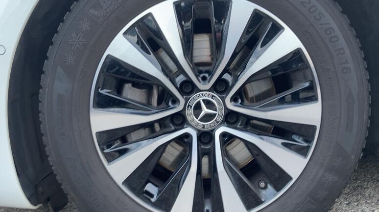 Mercedes-Benz - A 180 d Kompaktlimousine Österreich-Edition