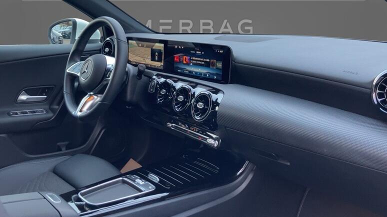 Mercedes-Benz - A 180 d Kompaktlimousine Österreich-Edition