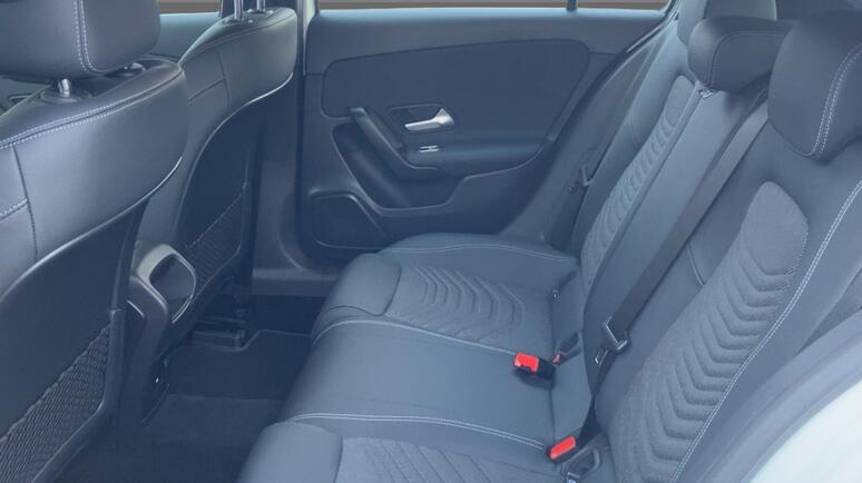 Mercedes-Benz - A 180 d Kompaktlimousine Österreich-Edition