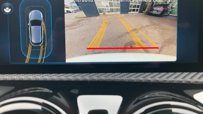 Mercedes-Benz - A 180 d Kompaktlimousine Österreich-Edition