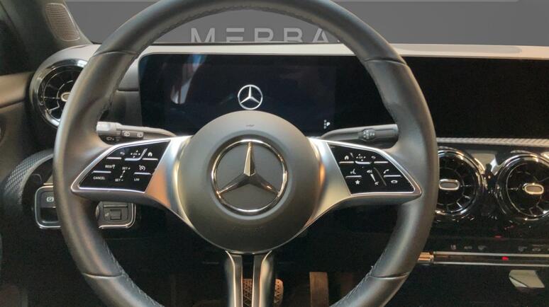 Mercedes-Benz - A 180 d Kompaktlimousine Österreich-Edition