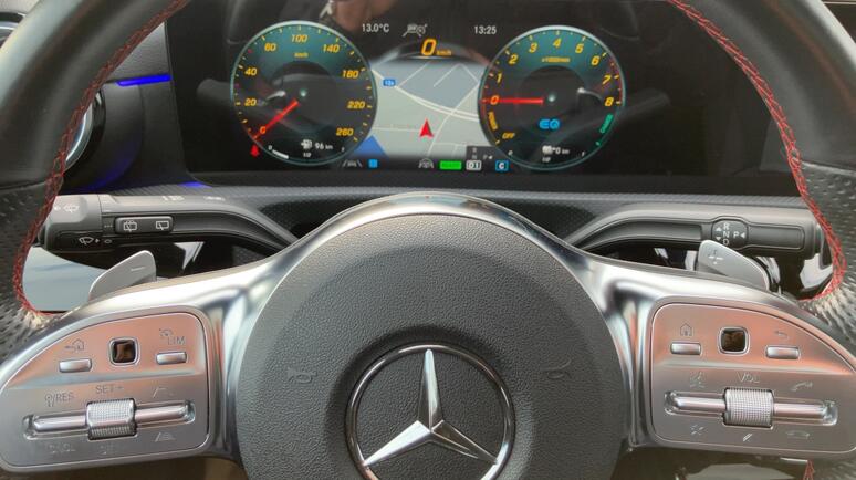 Mercedes-Benz - A 250 e Kompaktlimousine