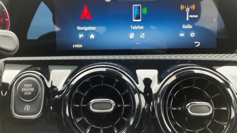 Mercedes-Benz - A 180 d Kompaktlimousine Österreich-Edition