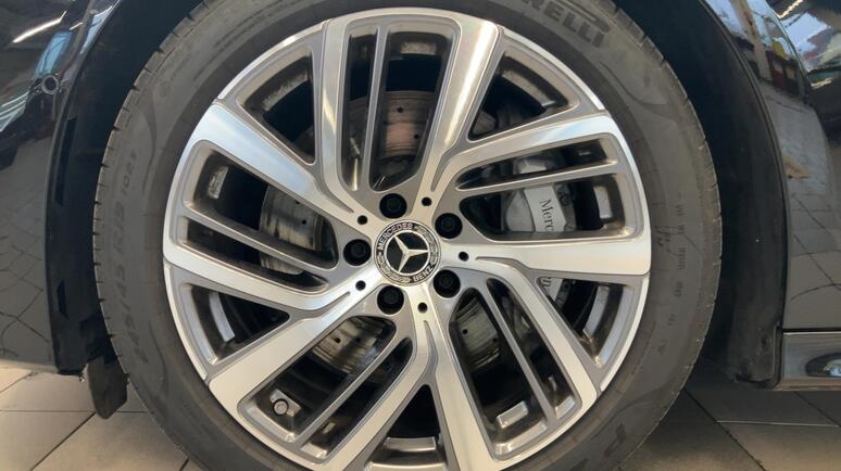 Mercedes-Benz - E 300 de 4MATIC T-Modell