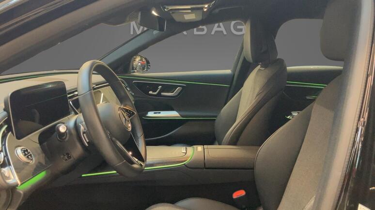 Mercedes-Benz - E 300 de 4MATIC T-Modell
