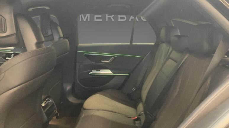 Mercedes-Benz - E 300 de 4MATIC T-Modell