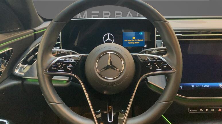 Mercedes-Benz - E 300 de 4MATIC T-Modell