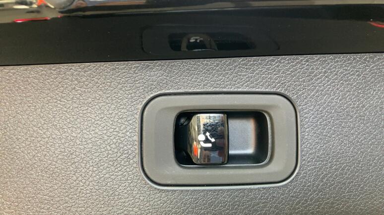 Mercedes-Benz - E 300 de 4MATIC T-Modell