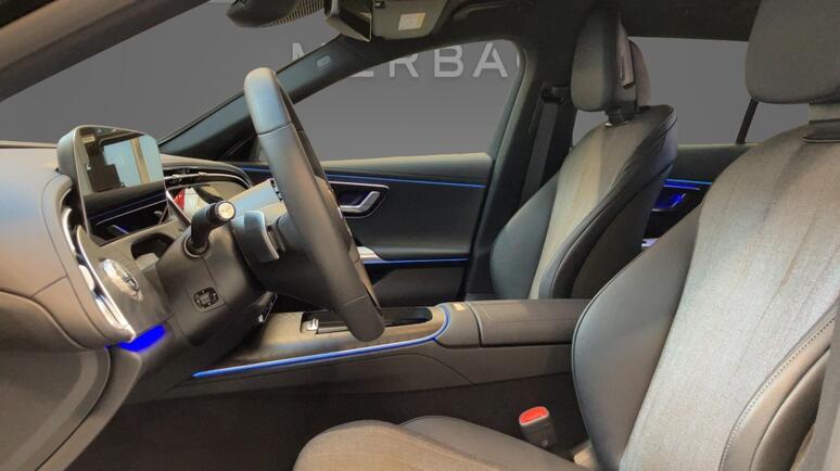 Mercedes-Benz - E 300 de 4MATIC T-Modell