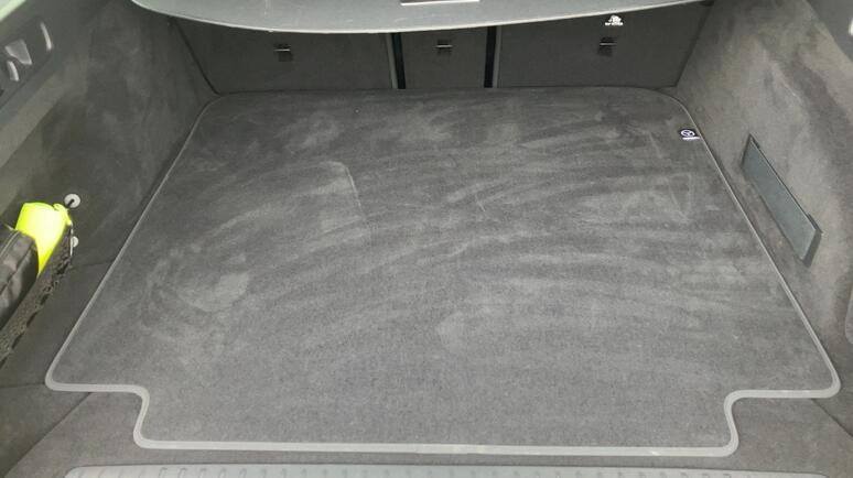 Mercedes-Benz - E 300 de T-Modell Österreich-Edition