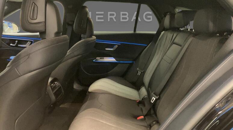 Mercedes-Benz - E 300 de T-Modell Österreich-Edition