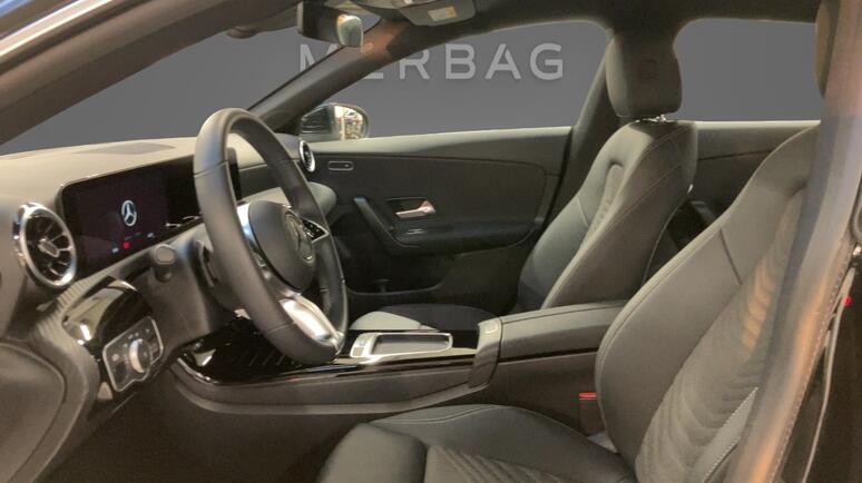 Mercedes-Benz - CLA 180 d Shooting Brake Österreich-Edition