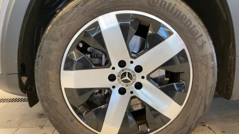 Mercedes-Benz - GLB 200 d 4MATIC