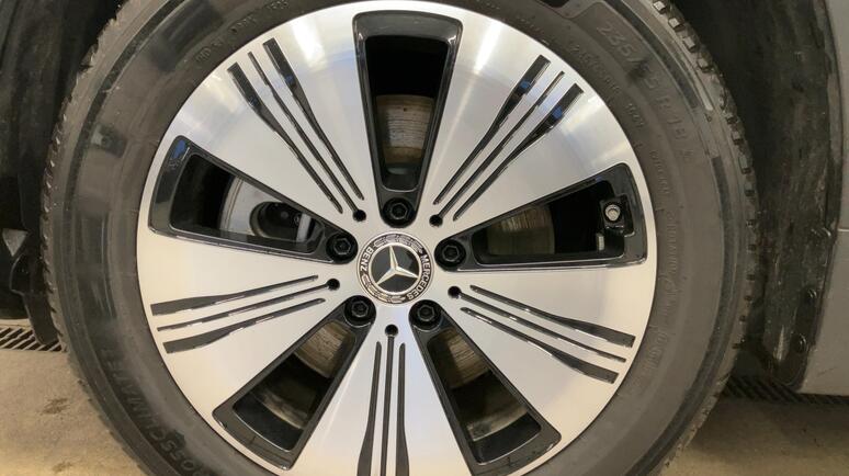 Mercedes-Benz - EQB 250+ Österreich-Edition