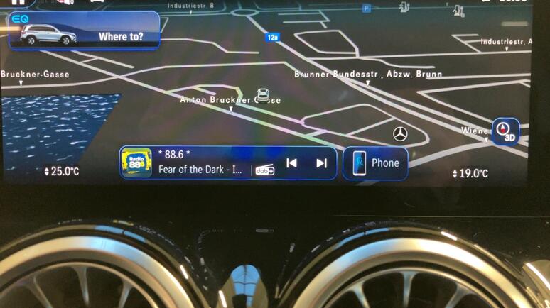 Mercedes-Benz - EQB 250+ Österreich-Edition