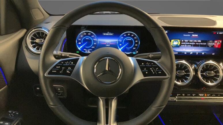 Mercedes-Benz - EQB 250+ Österreich-Edition