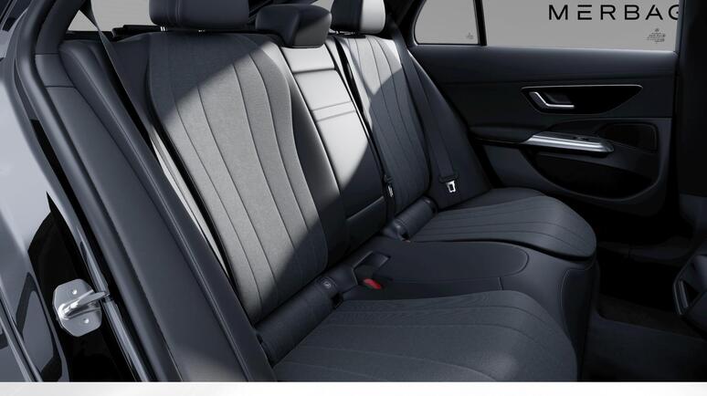 Mercedes-Benz - E 300 de T-Modell Österreich-Edition