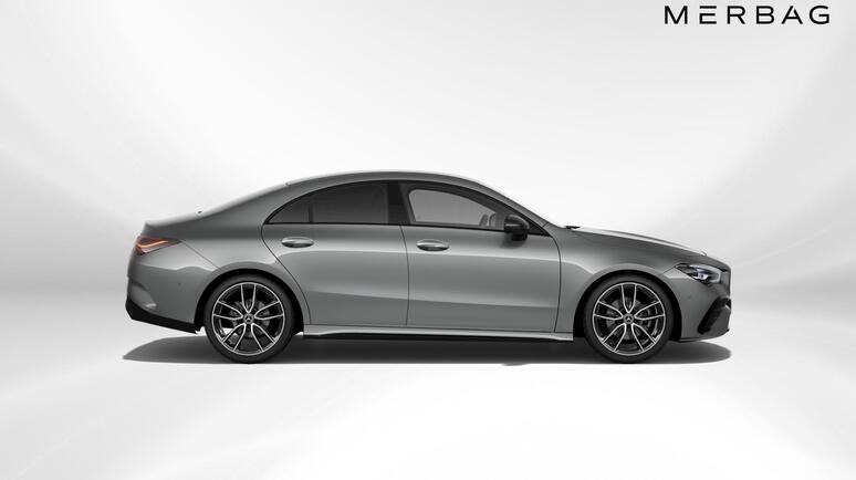 Mercedes-Benz - CLA 180 d Coupé Österreich-Edition