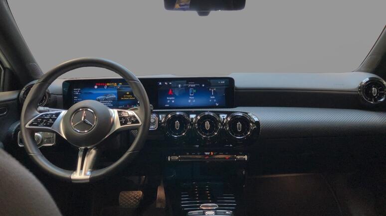 Mercedes-Benz - A 180 d Kompaktlimousine Österreich-Edition