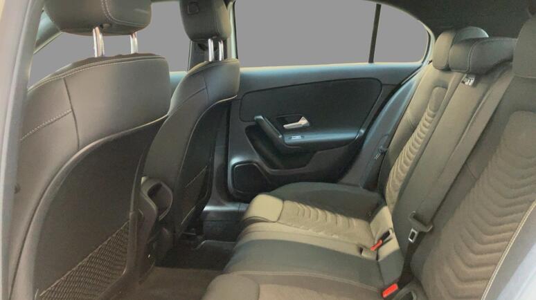 Mercedes-Benz - A 180 d Kompaktlimousine Österreich-Edition