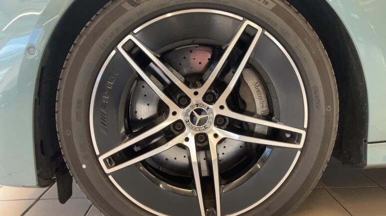 Mercedes-Benz - E 220 d T-Modell