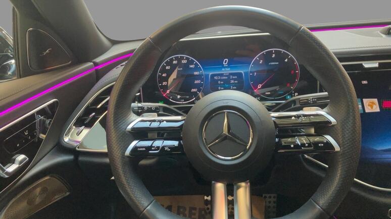 Mercedes-Benz - E 220 d T-Modell