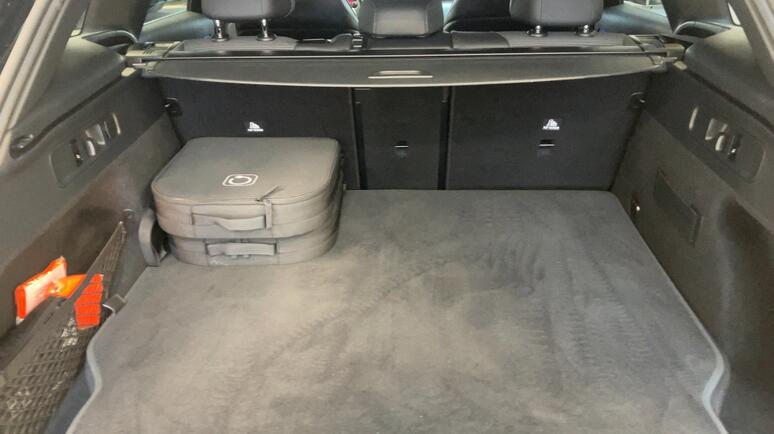 Mercedes-Benz - GLC 300 de 4MATIC Österreich Edition