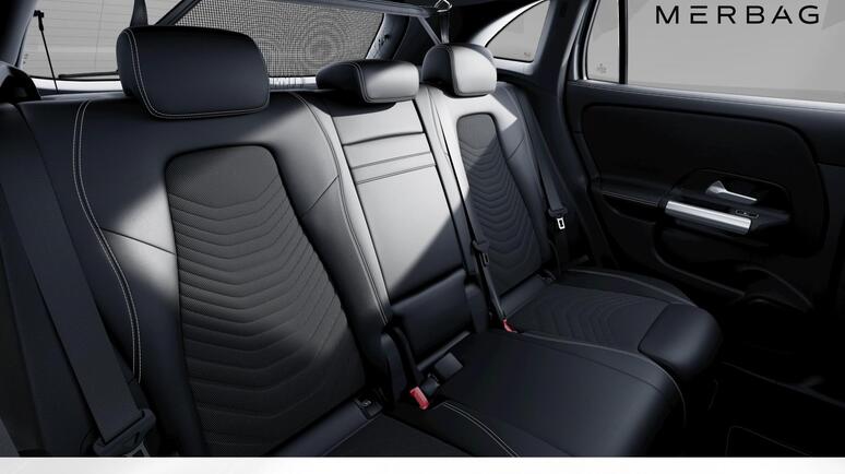 Mercedes-Benz - GLA 200 d 4MATIC