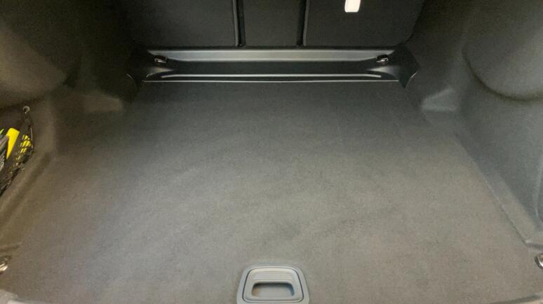 Mercedes-Benz - E 220 d Limousine