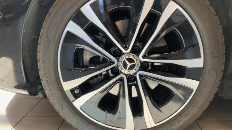 Mercedes-Benz - CLA 200 d Shooting Brake